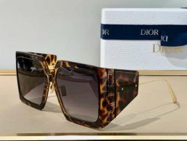 Picture of Dior Sunglasses _SKUfw55790972fw